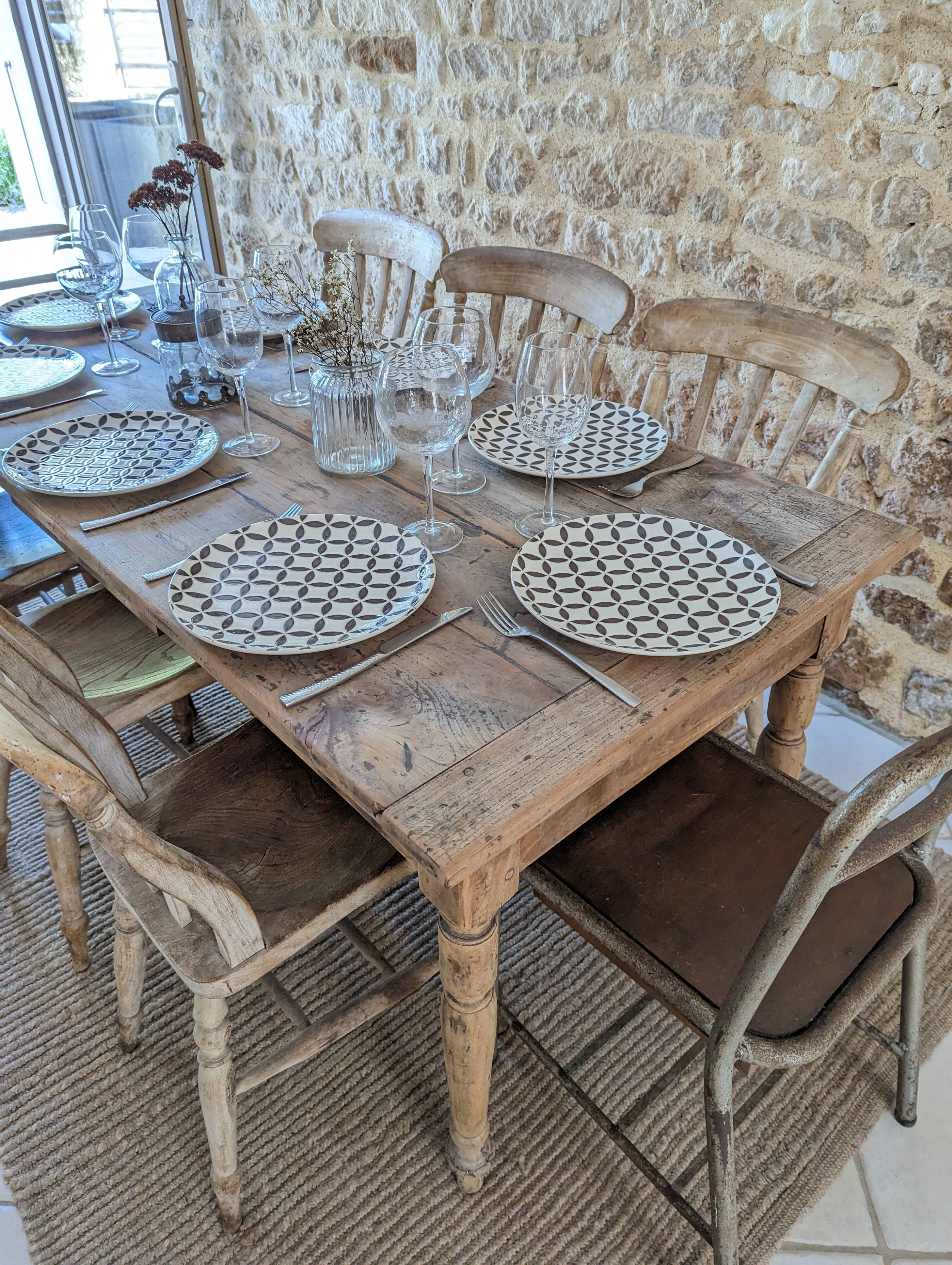 Farmhouse table