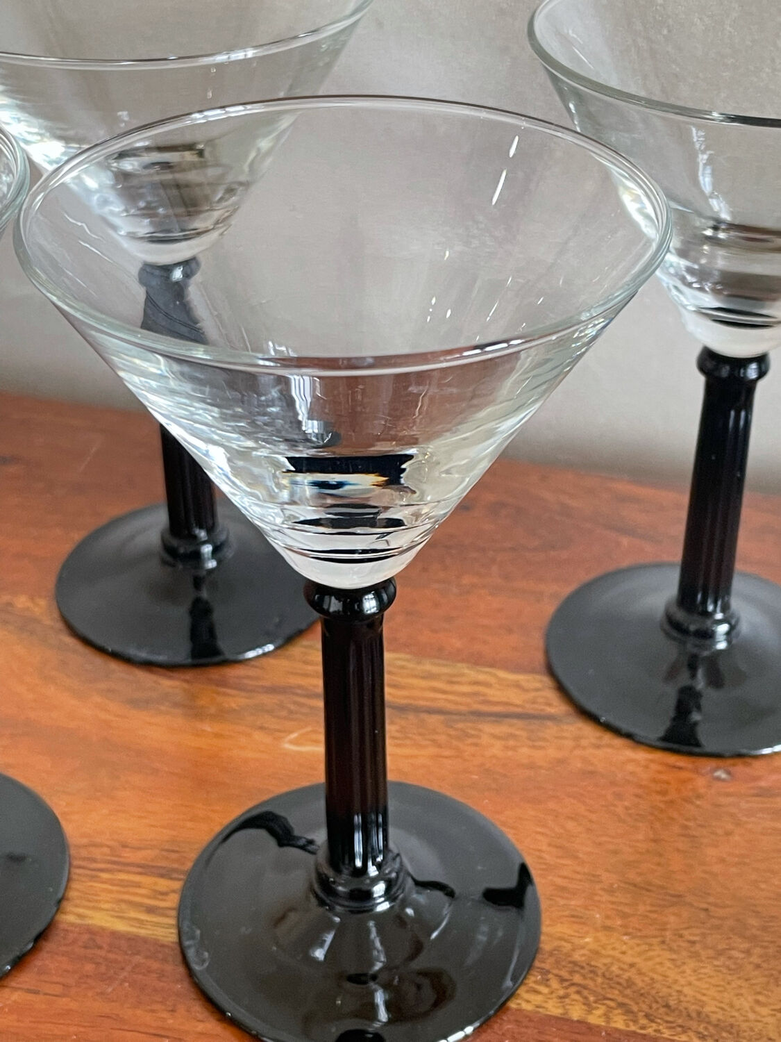6 art deco glasses fine feet