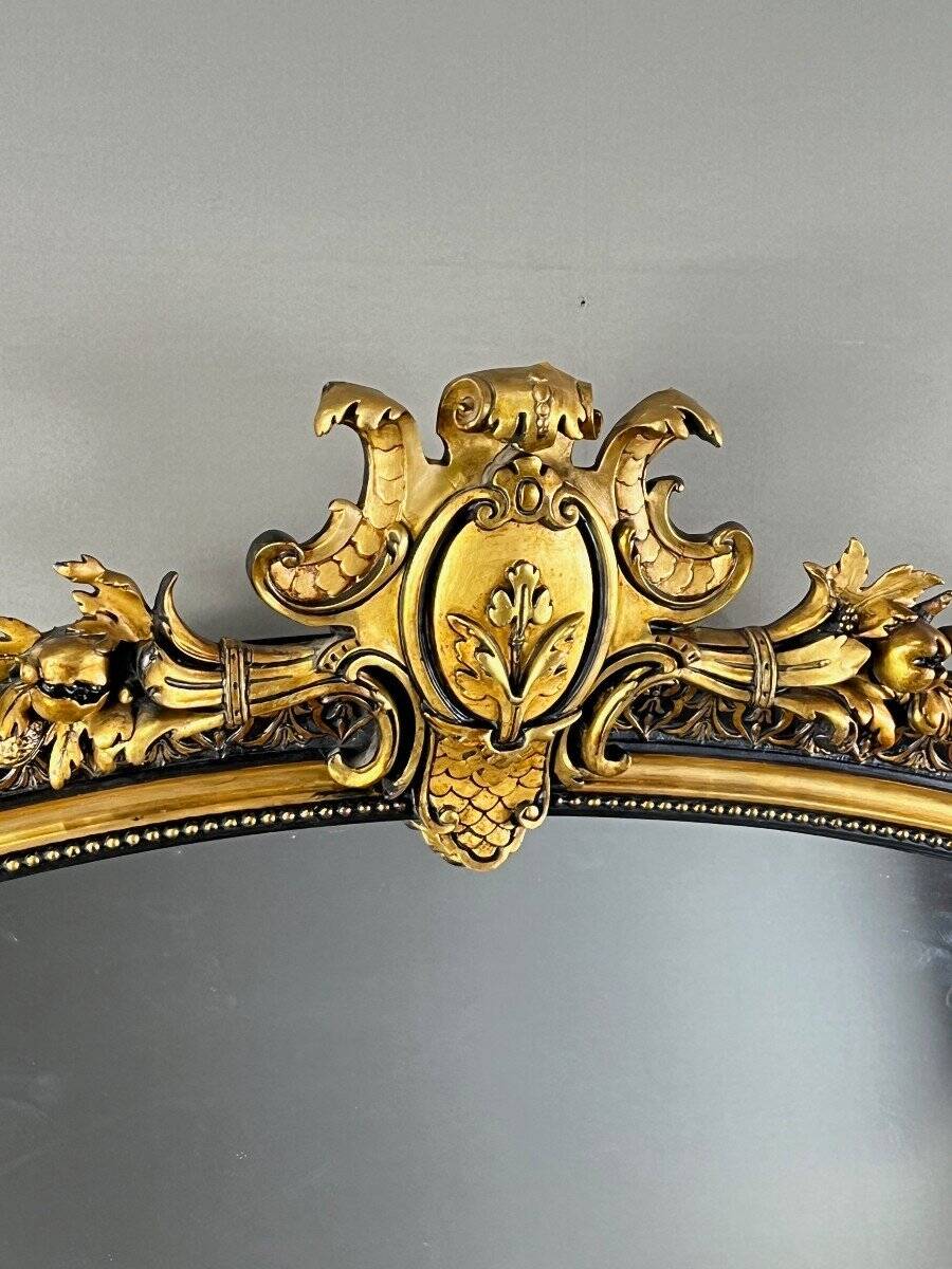 Grand Miroir à Fronton En Bois Sculpté Et Doré, Style Napoléon III