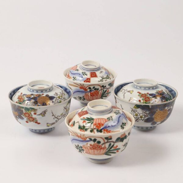 4 bols avec couvercle Japon