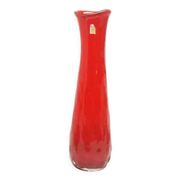 Vase en forme de haricot, style moderne du milieu du siècle, en verre rouge, Ząbkowice, Pologne, années 1970