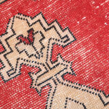 Madallion oriental vintage carpet