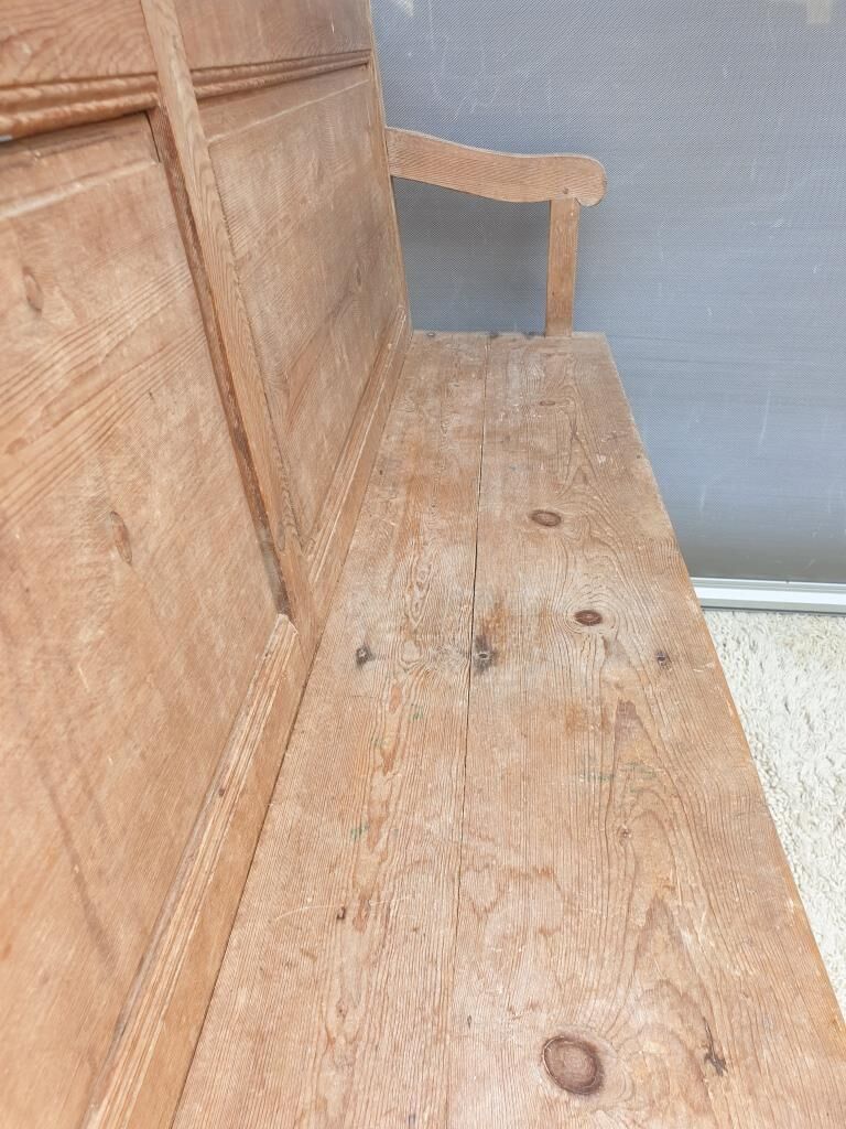 Cotentin church pew with missal door