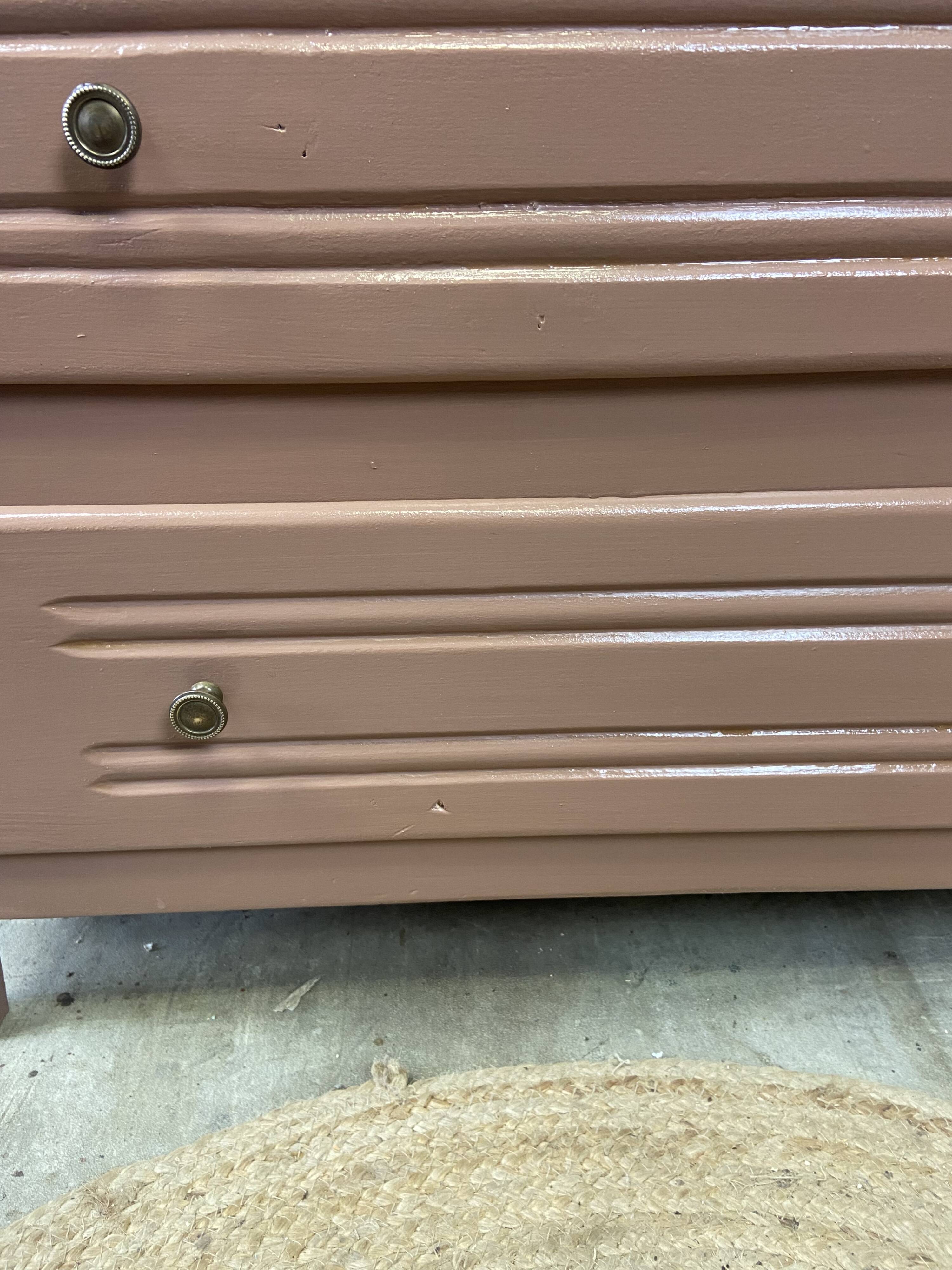 Vintage chest of drawers