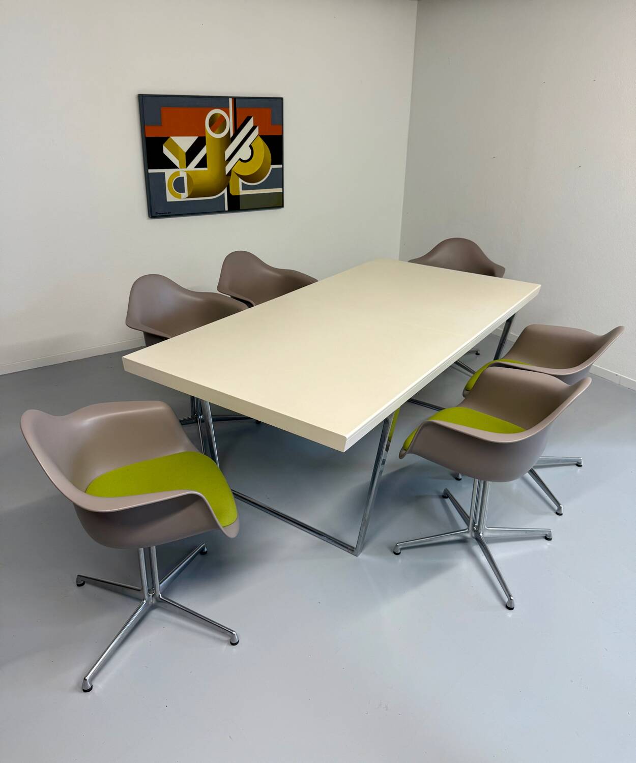 Lot of 6 plastic armchair chairs design Eames VITRA La fonda gray base