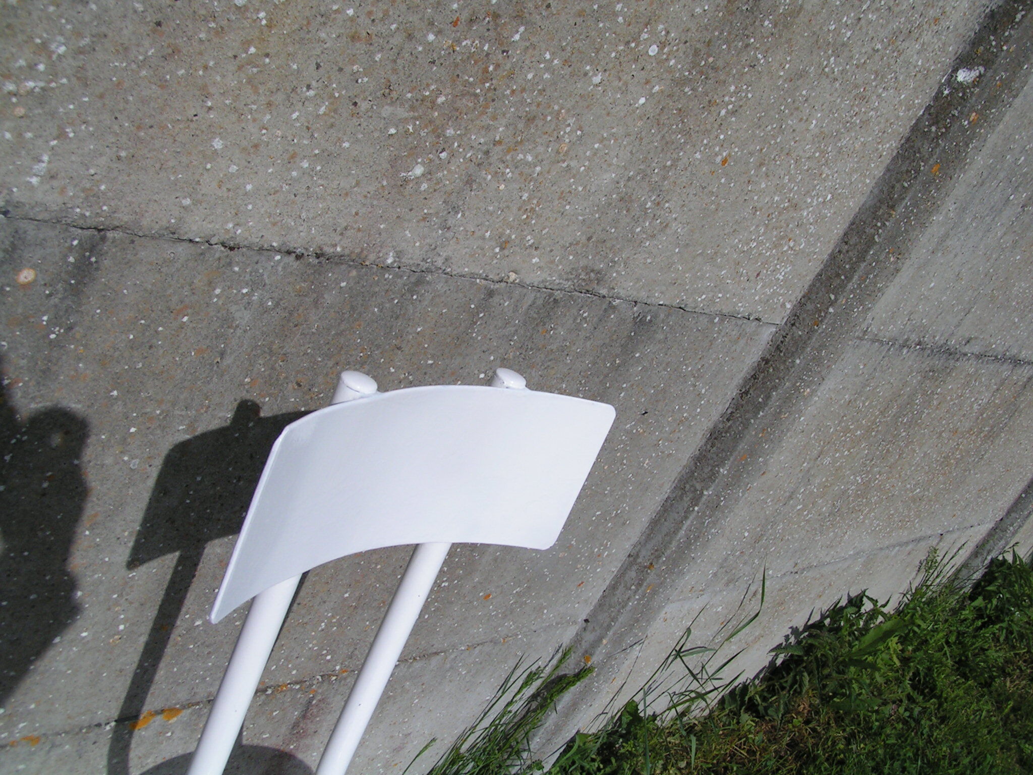 Fully adjustable white metal workshop chair in height