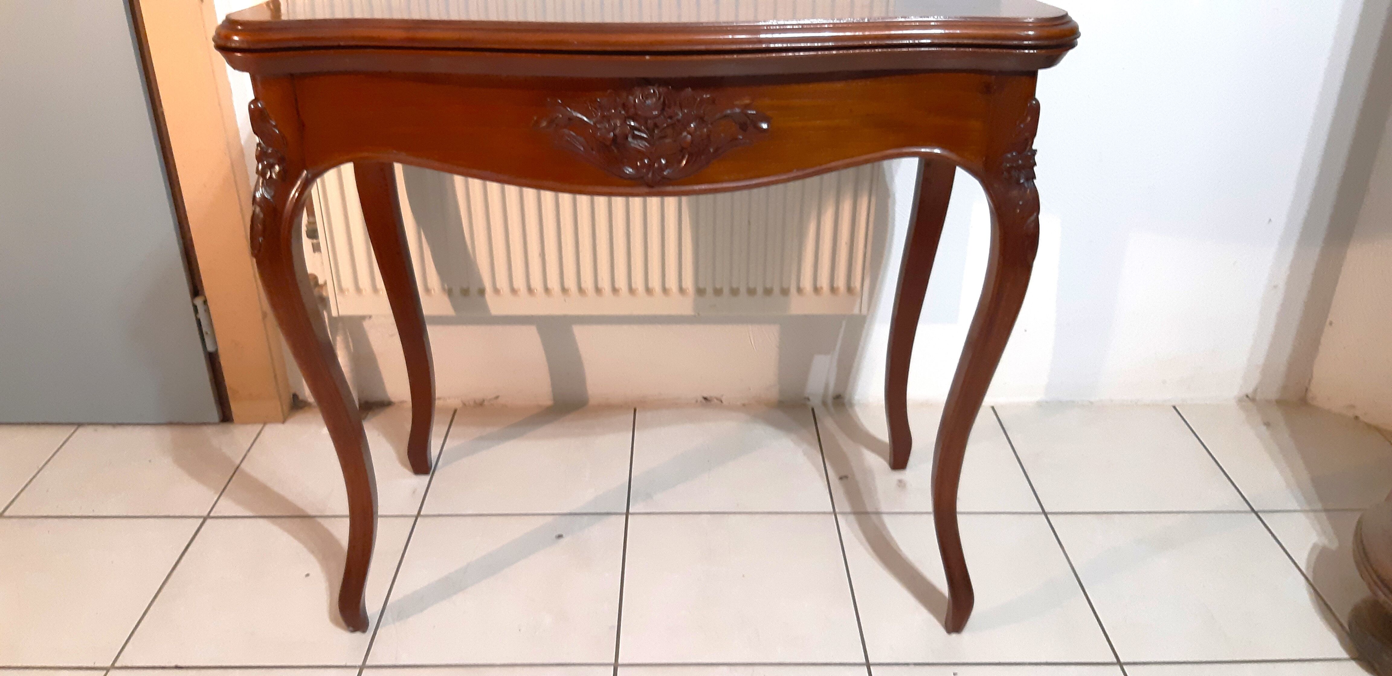 Console, table of games style Louis XV late nineteenth in mahogany