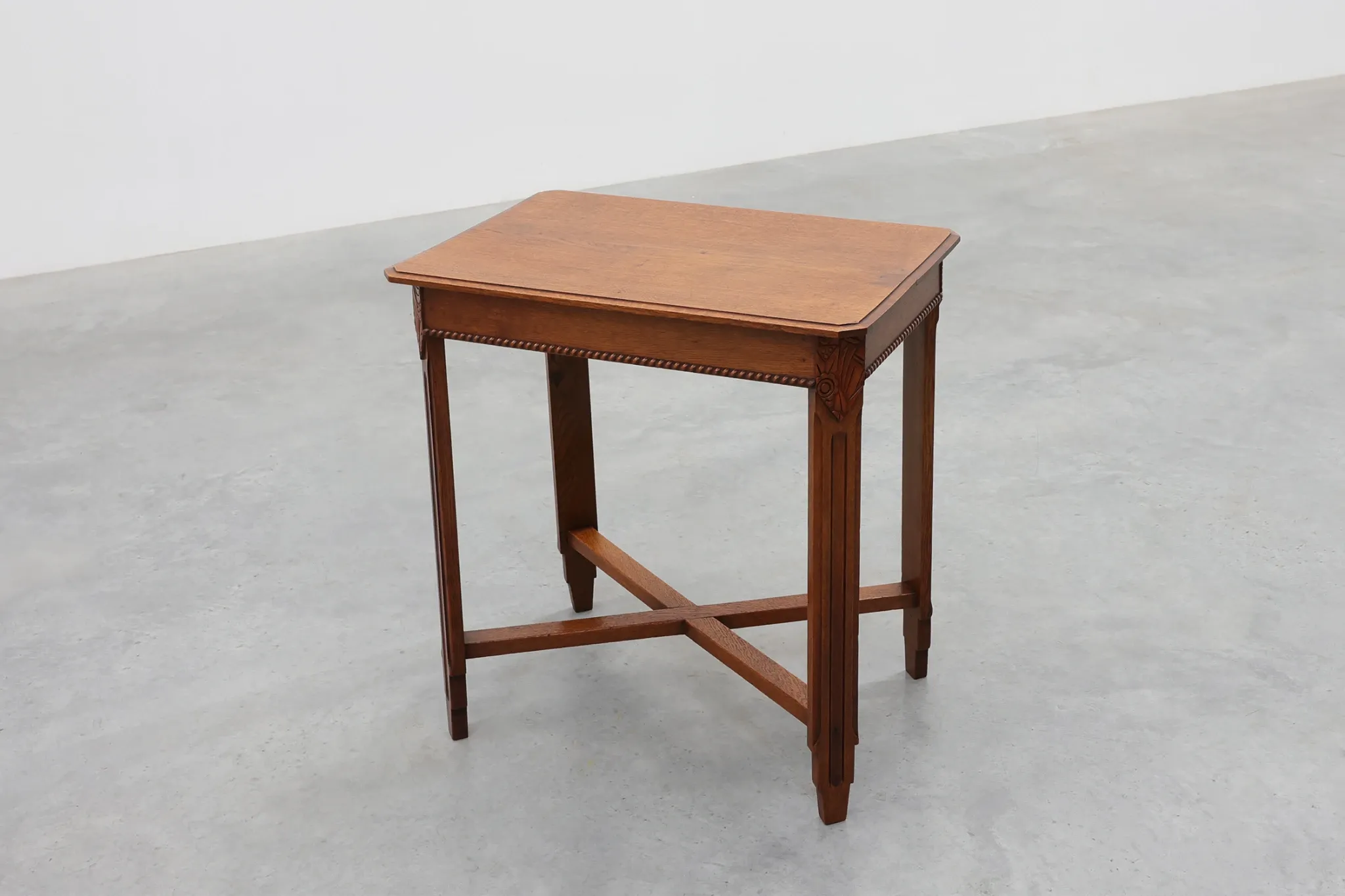 French Art Deco Side Table with Fluted Legs, Carved Frieze and X-Stretcher,