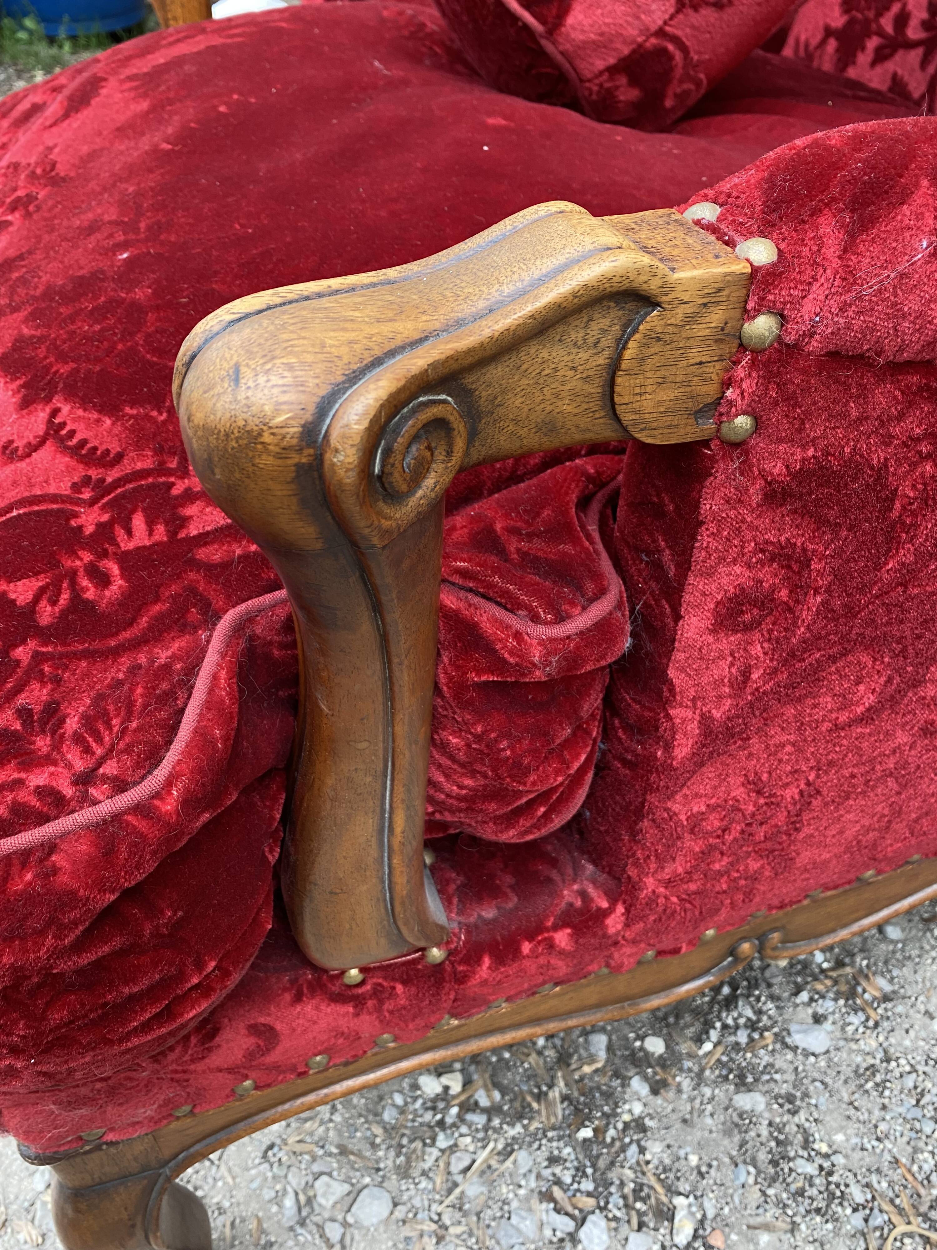 Rest chair Louis XV red velvet