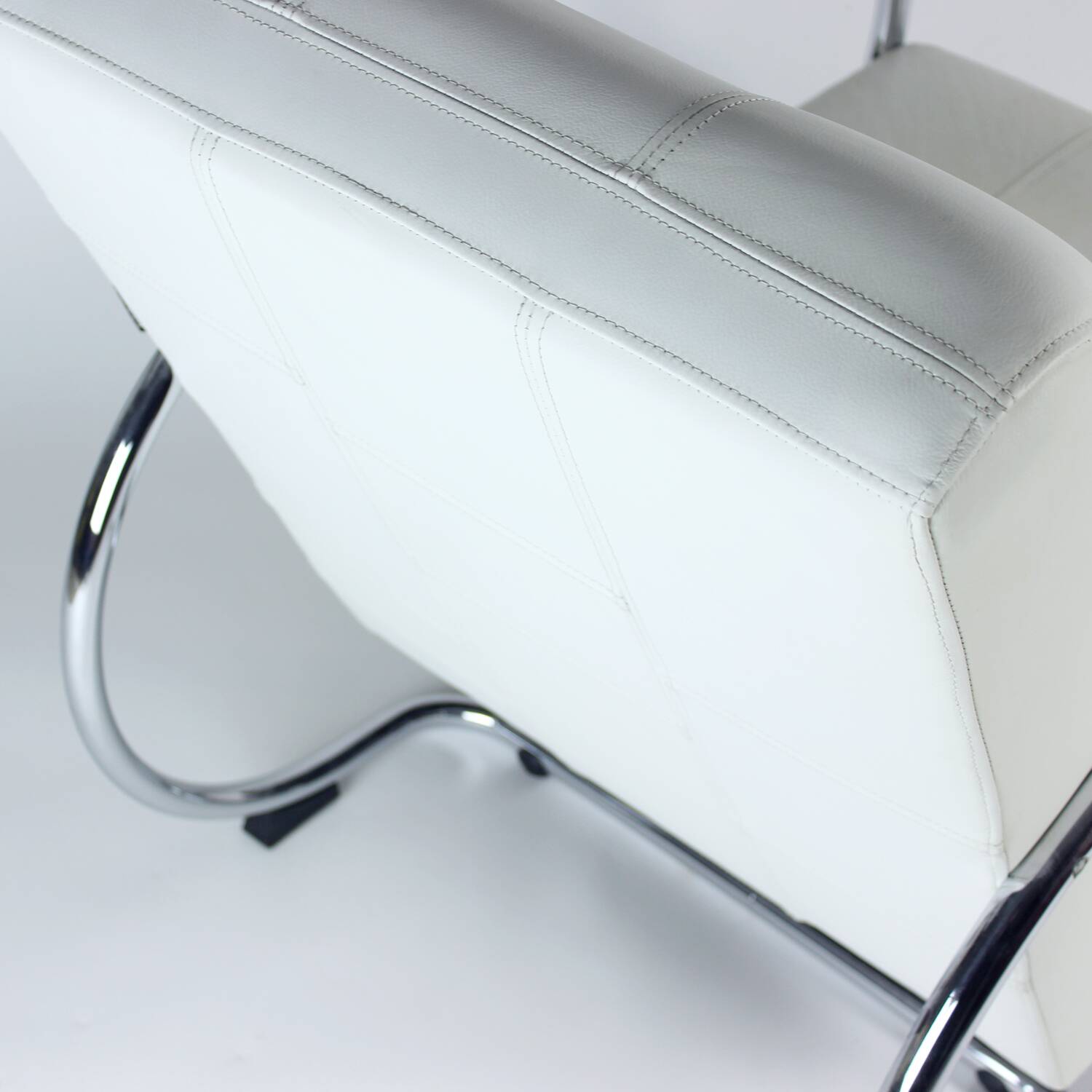 1930s Chrome & Leather Armchair By Hynek Gottwald, Czechoslovakia