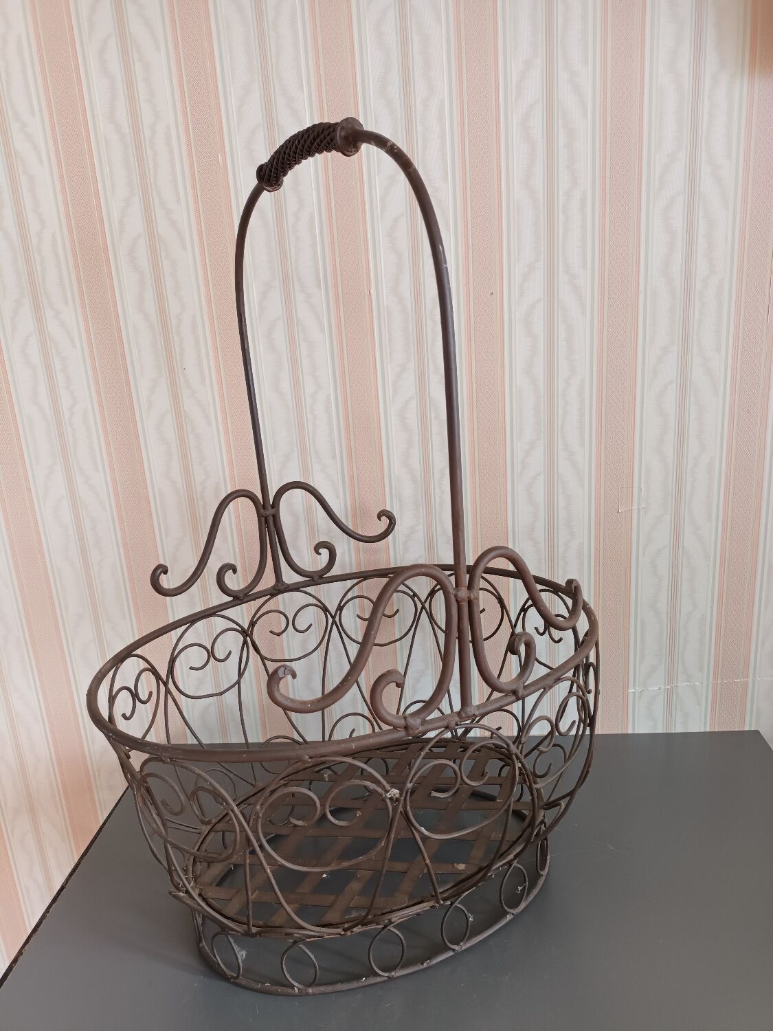 Iron basket