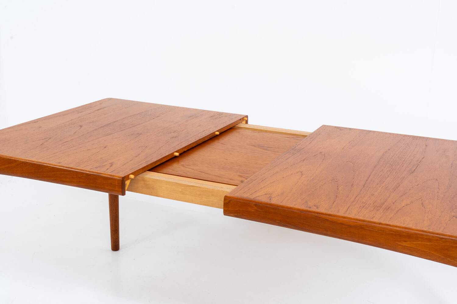Table à manger extensible par Henry W. Klein pour Bramin (Danemark, années 1960).