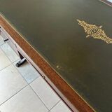 English style lion's legs desk