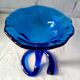 Vase trompette en verre bleu cobalt soufflé