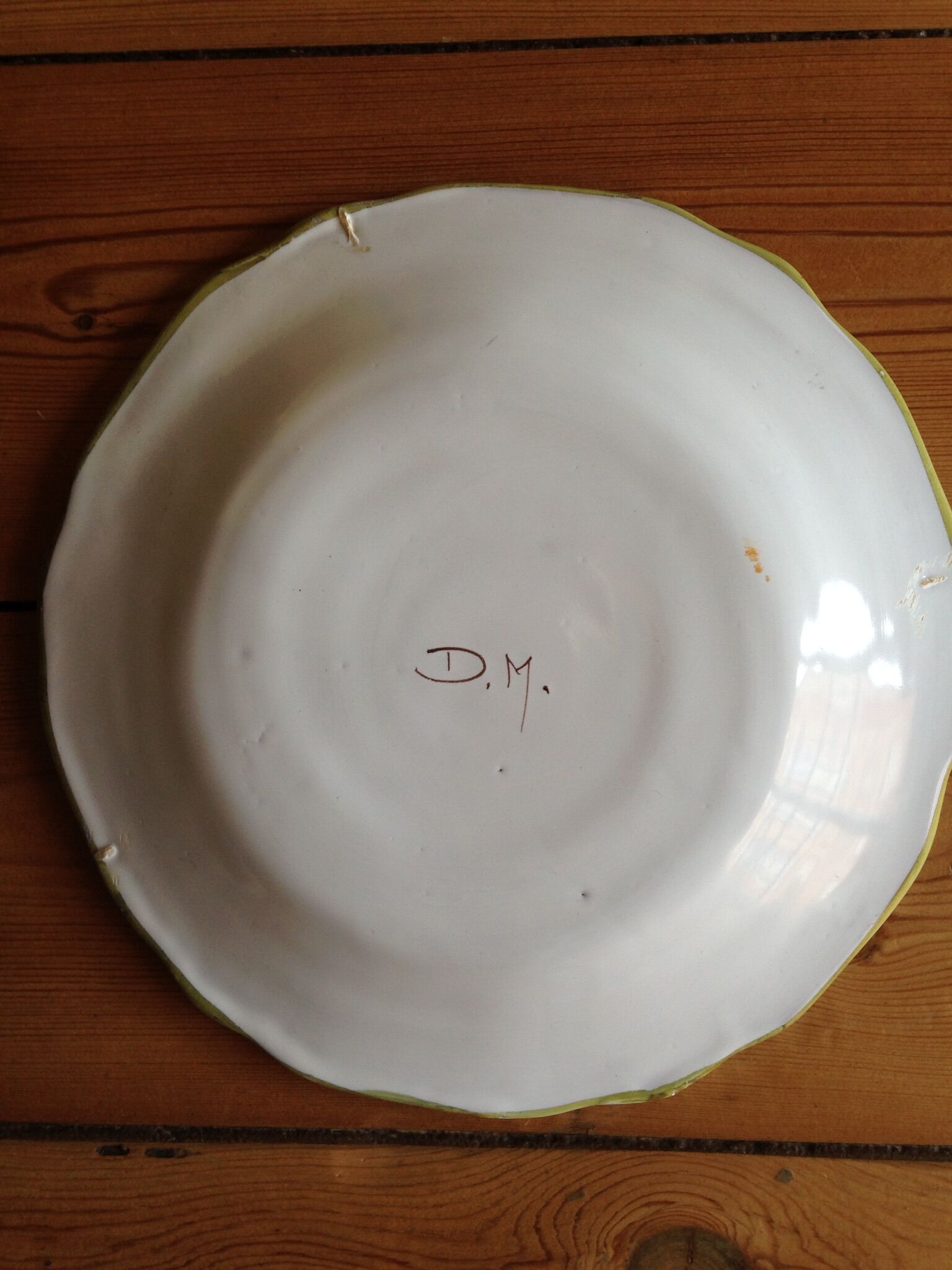 Martres tolosane earthenware plate