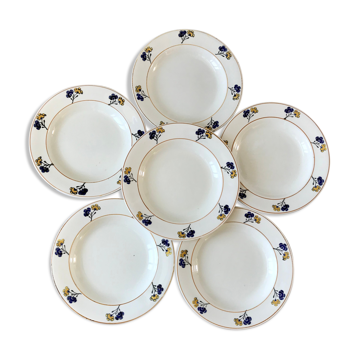 Lot de 6 assiettes creuses Terre de Fer modèle "Roméo" début XXème