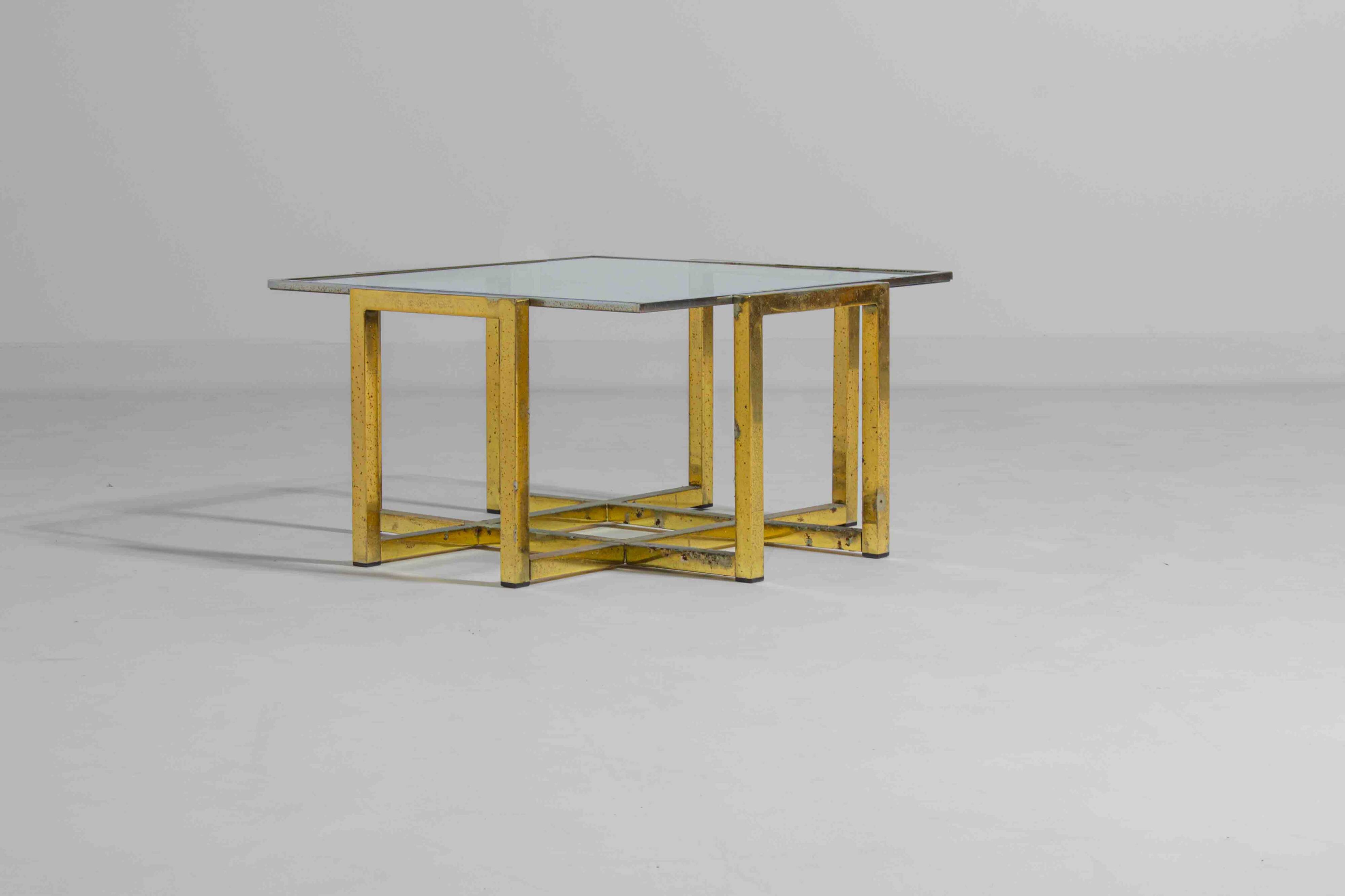 Geometrical regency coffee table in patinated brass, 1970s