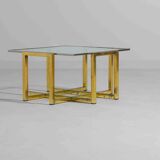 Table basse géométrique de style Régence en laiton patiné, années 1970