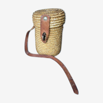 ROYAT CURIST GLASS IN ITS WICKER AND PORTABLE LEATHER CASE