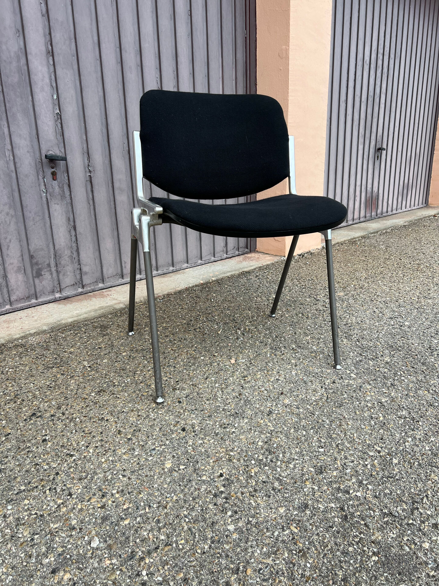 DSC chair design by Castelli signed by Giancarlo Piretti Italy