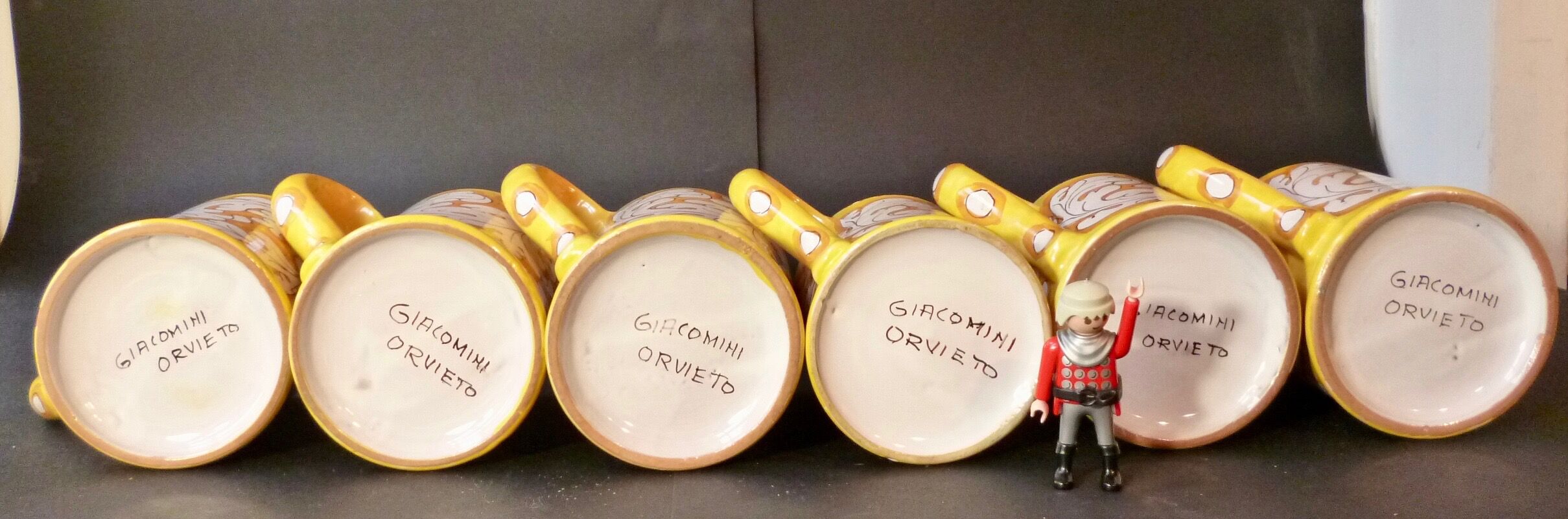 Set of 6 mugs ceramics "giacomini orvieto" Italy
