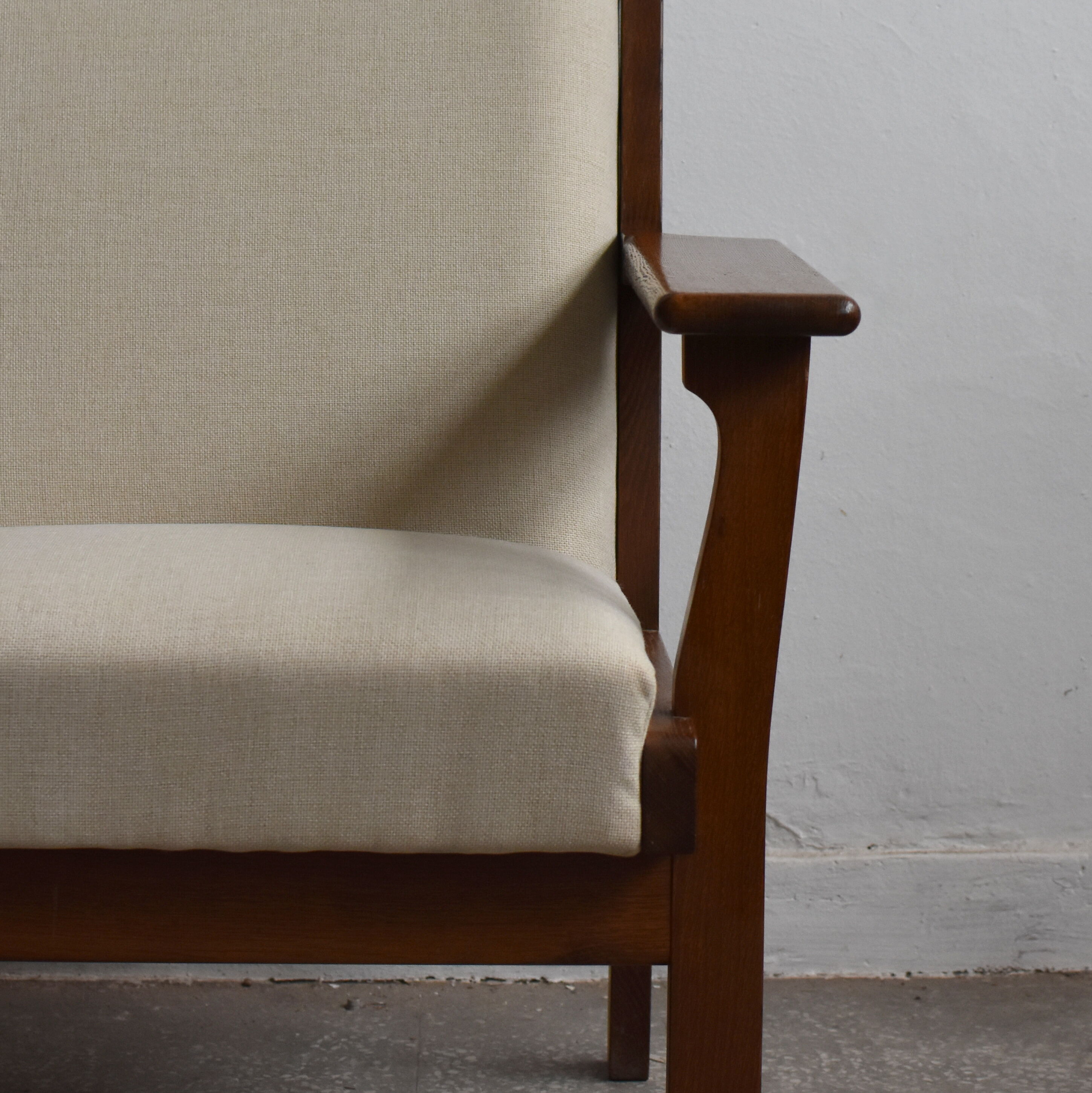 GE181 high back easy chair by Hans Wegner For Getama, 1960's