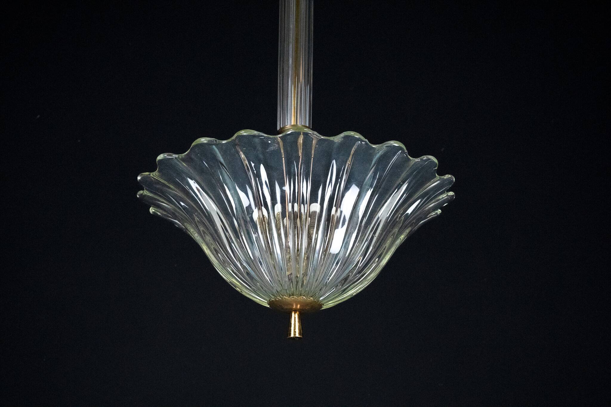 Suspension Art Déco Seguso en verre de Murano transparent. Italie, années 1940.