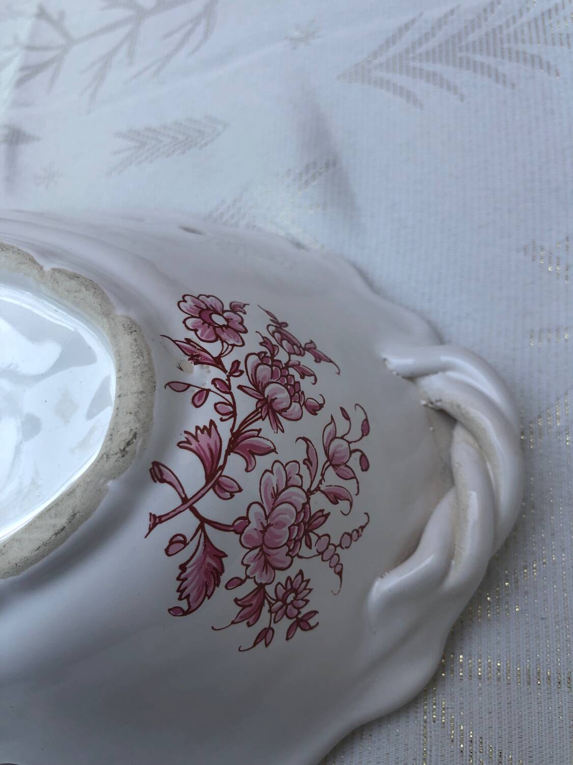 Moustiers fruit dish signed