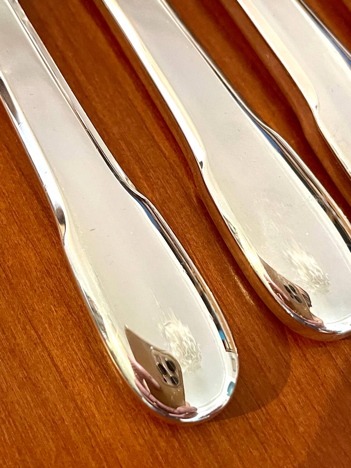 Christofle Cluny cutlery set for 6 people, 30 pieces, in new condition.