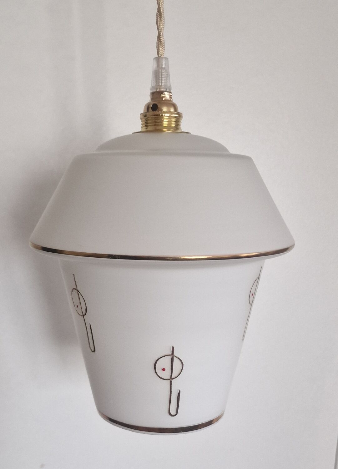 White opaline pendant lamp with gold décor