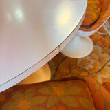 Table and tulip leg chair, vintage space age from the 70s.