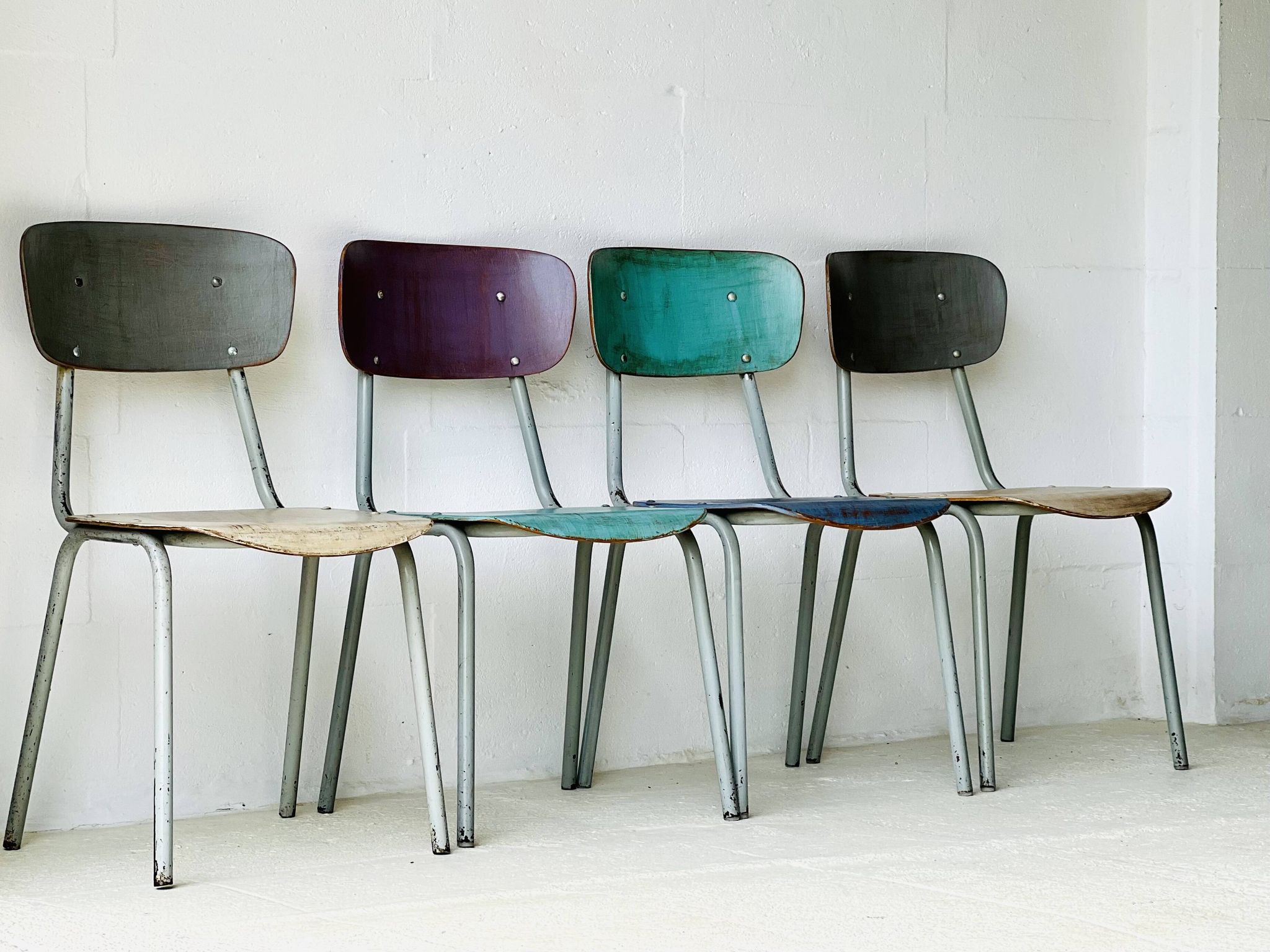 Chaises d'école, ensemble de 4