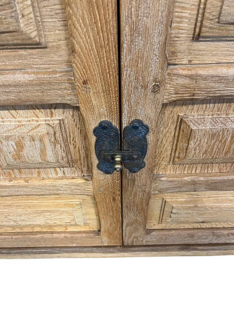 Vintage solid oak 'Depuydt' wardrobe