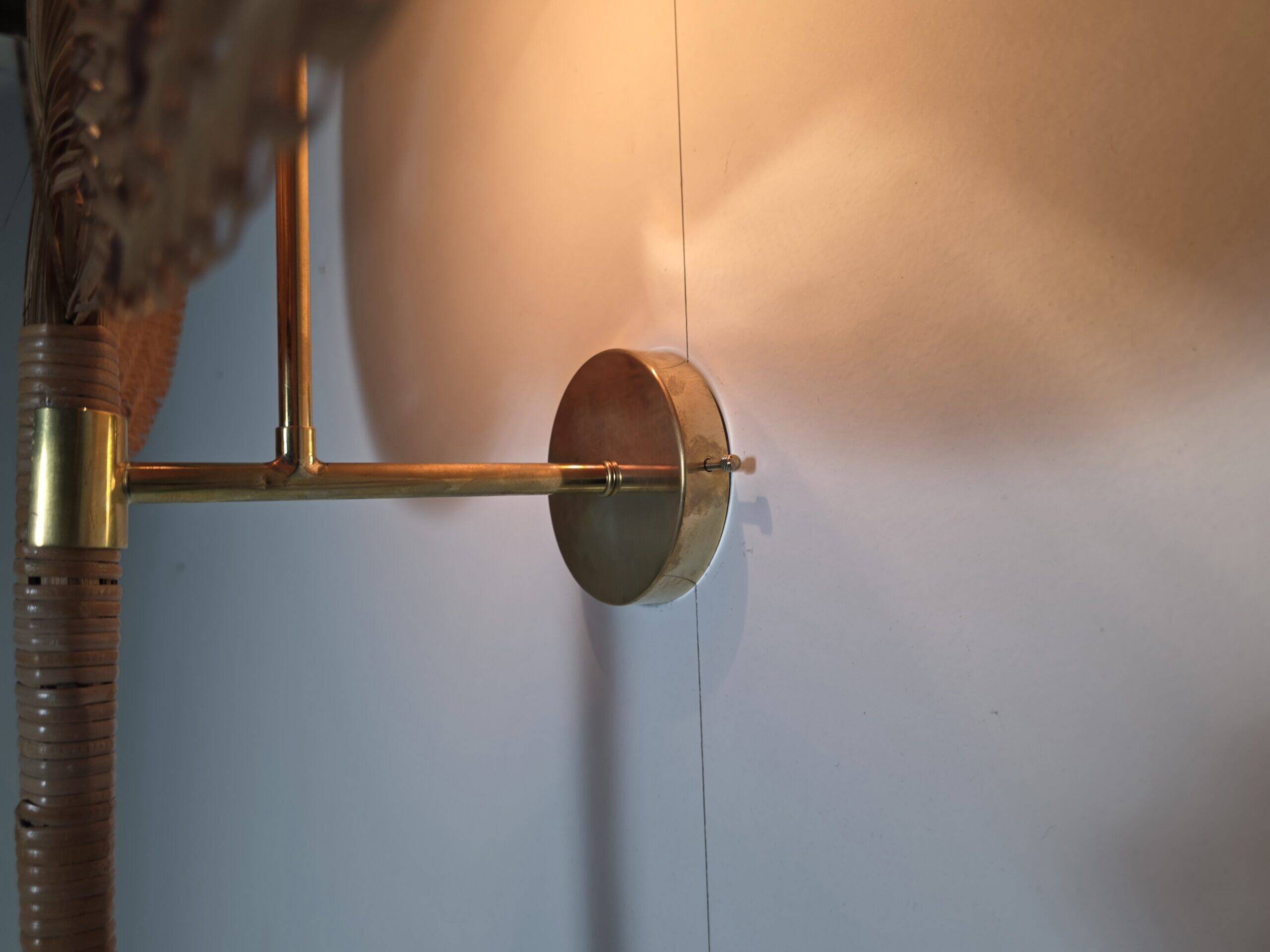 Large Vivai del Sud leaf-shaped wall sconce, Italy, circa 1970