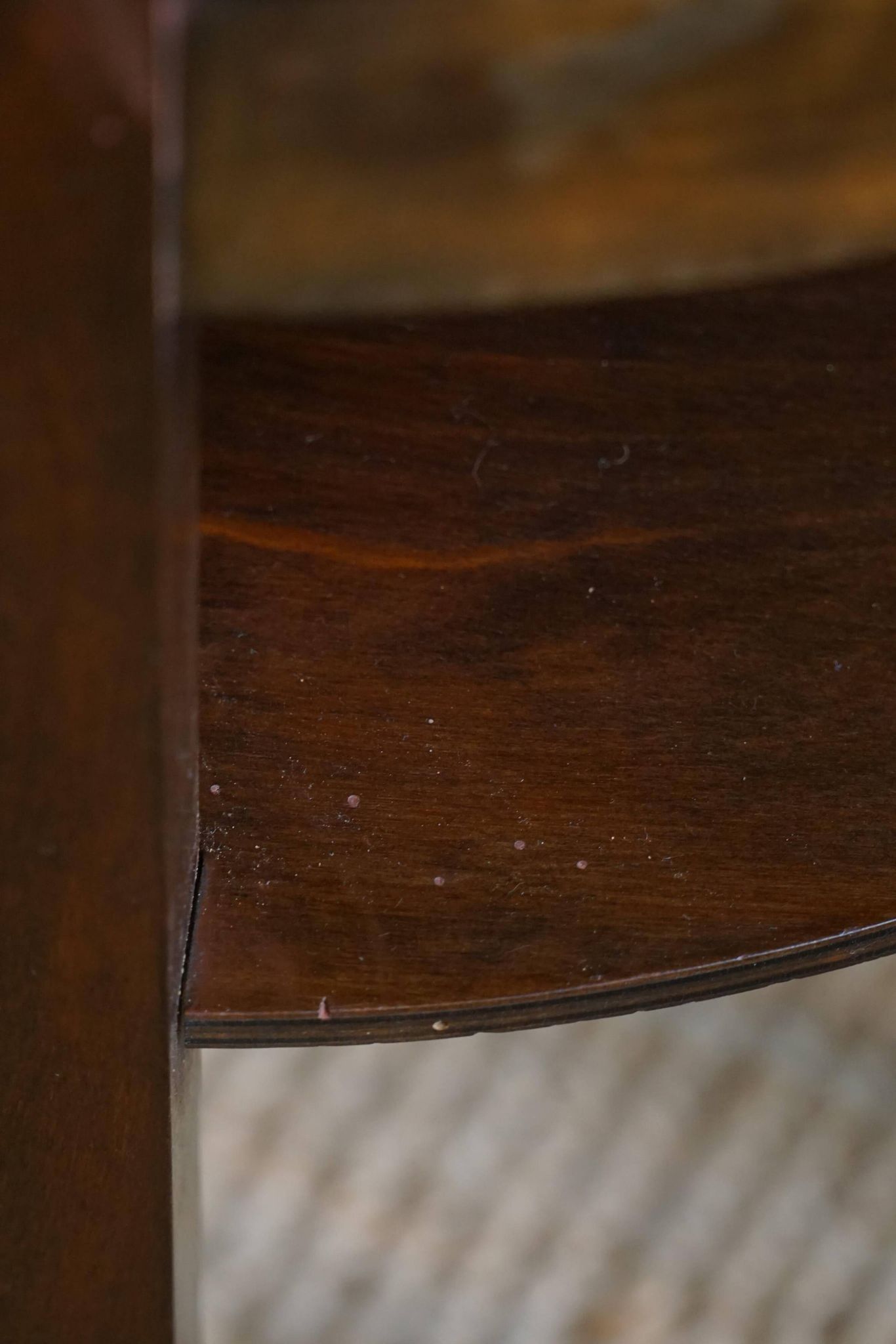 Table d'appoint ronde Art déco en hêtre et marbre, par un ébéniste danois, années 1940