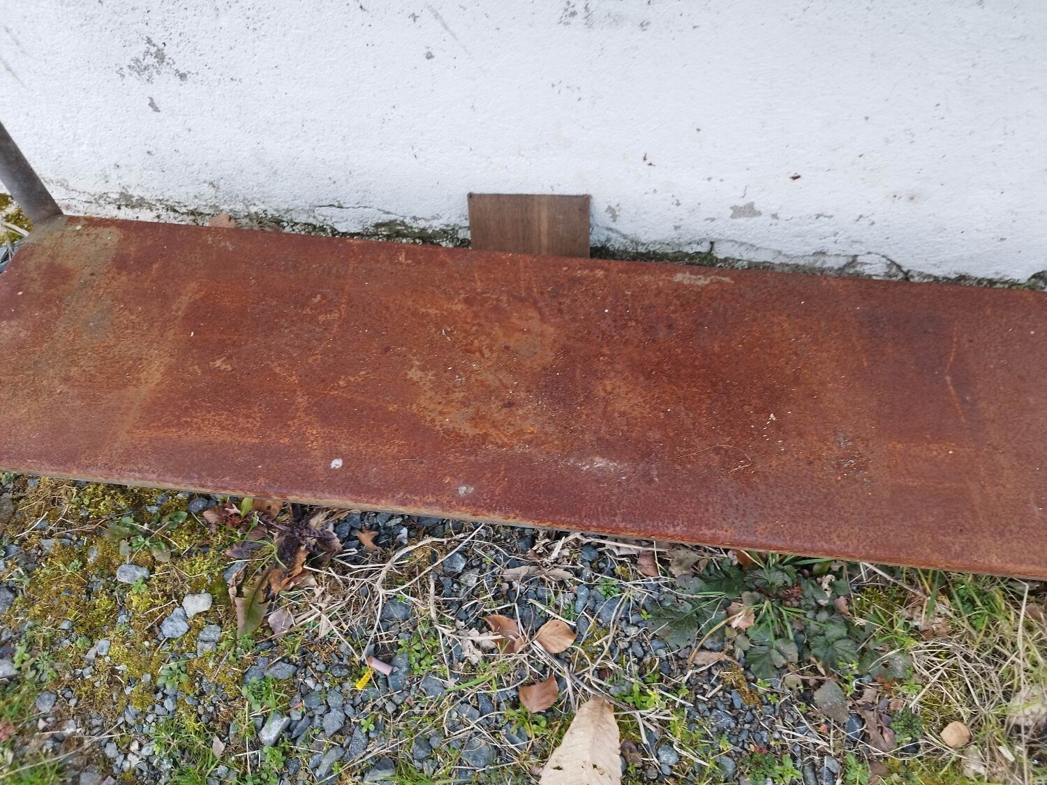 Iron workbench serving table