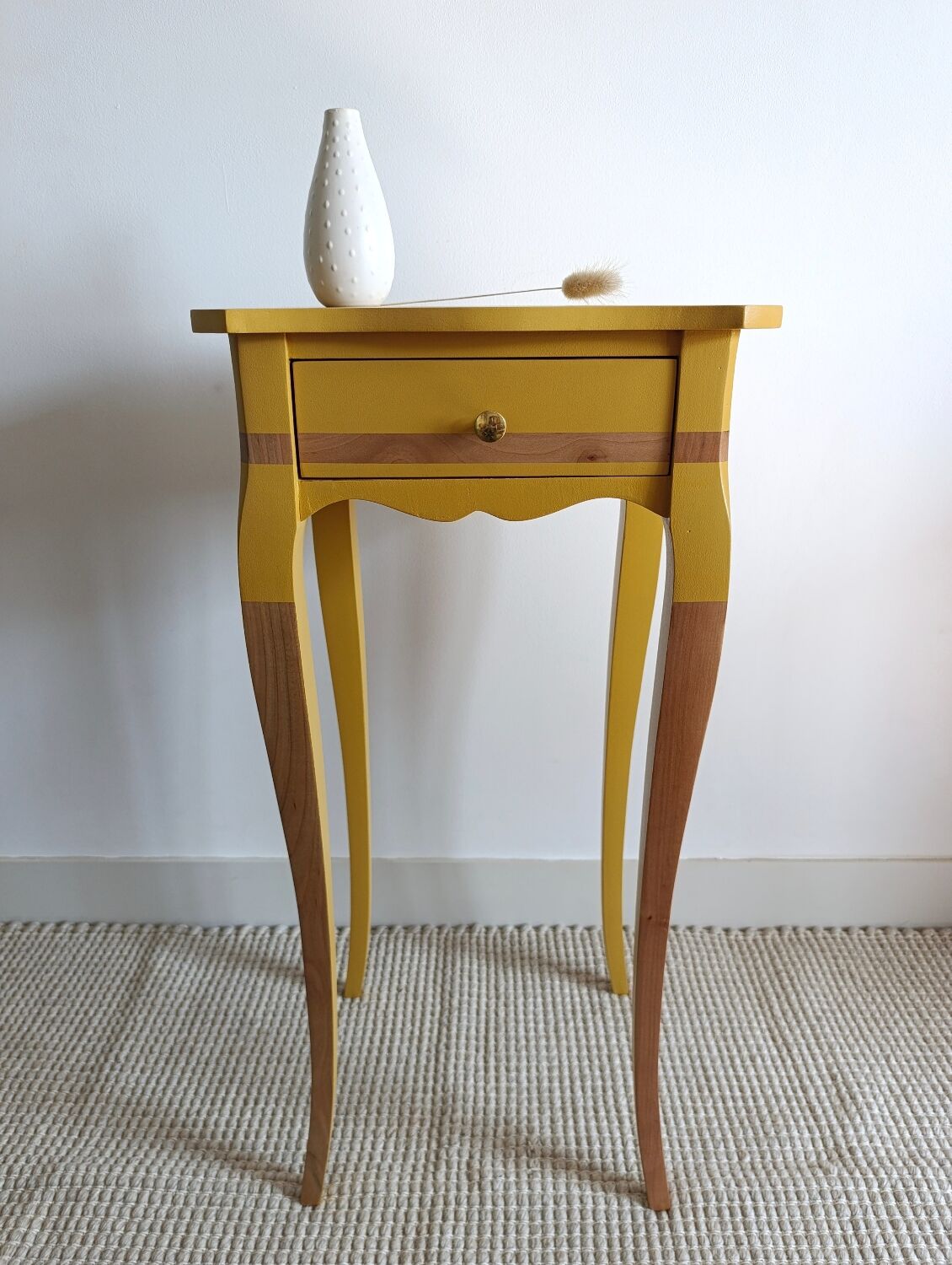 Antique gueridon