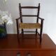 Chaise paillée enfant en bois vintage