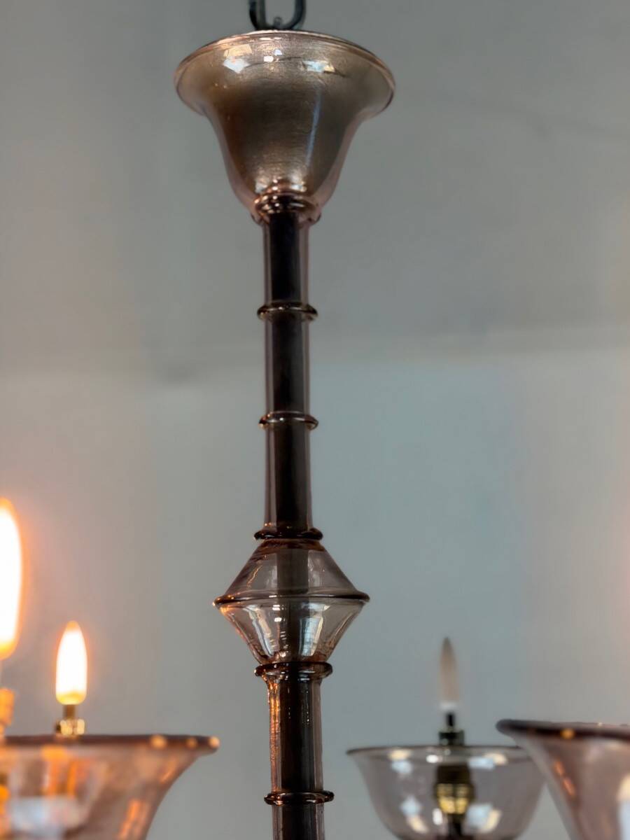 Venetian lustre made of Murano glass in amethyst colour, circa 1920.