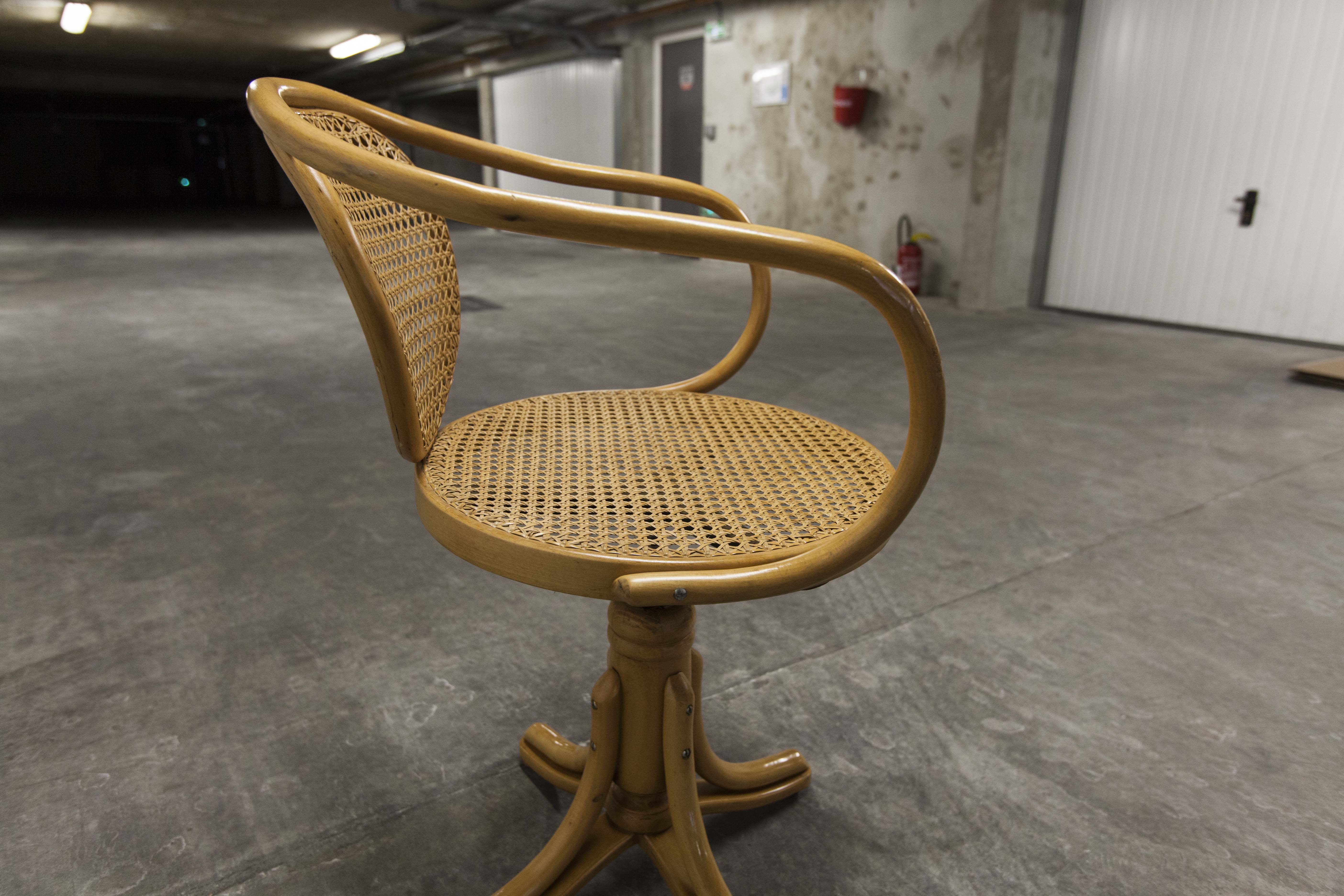 Thonet swivel armchair
