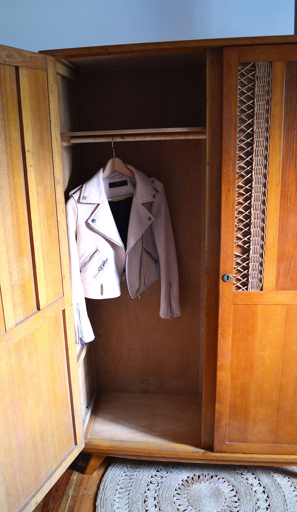 Wood and rattan wardrobe