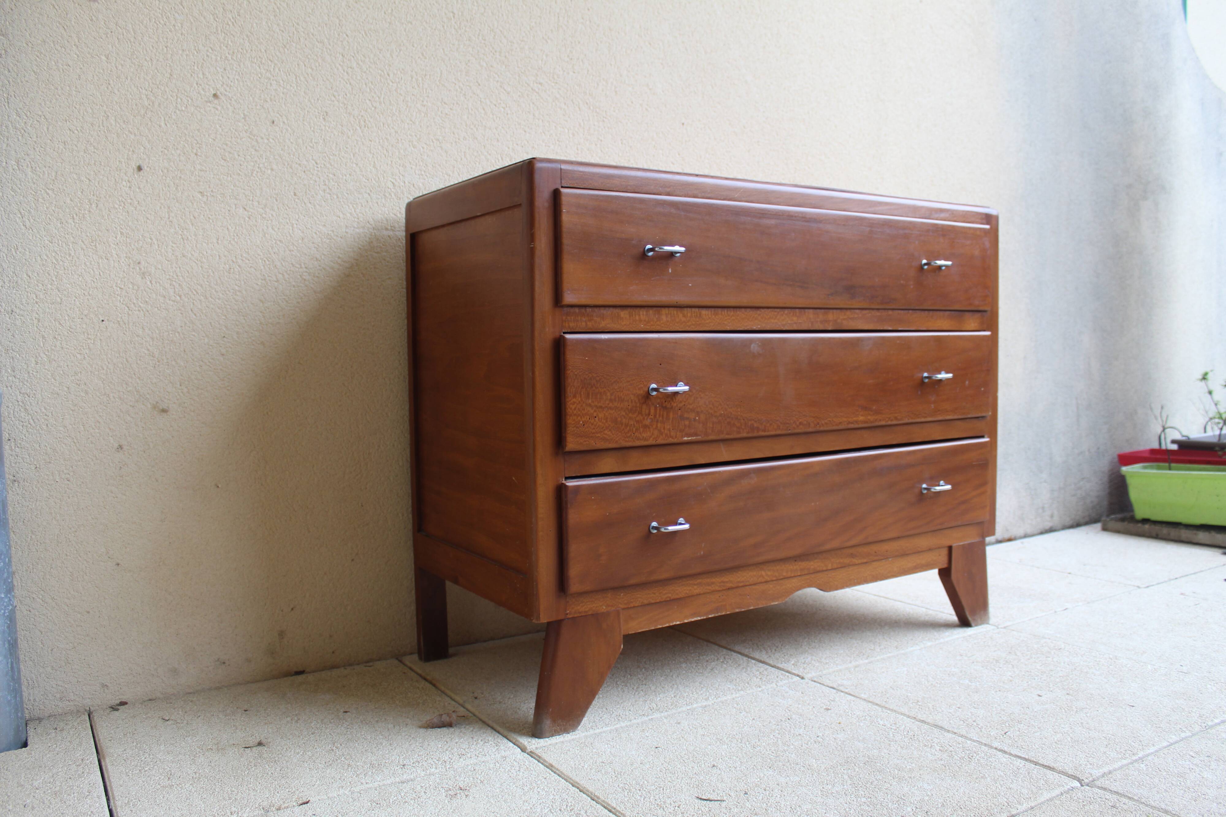 Annee 40 dresser