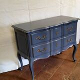LOUIS XV-style jumping dresser