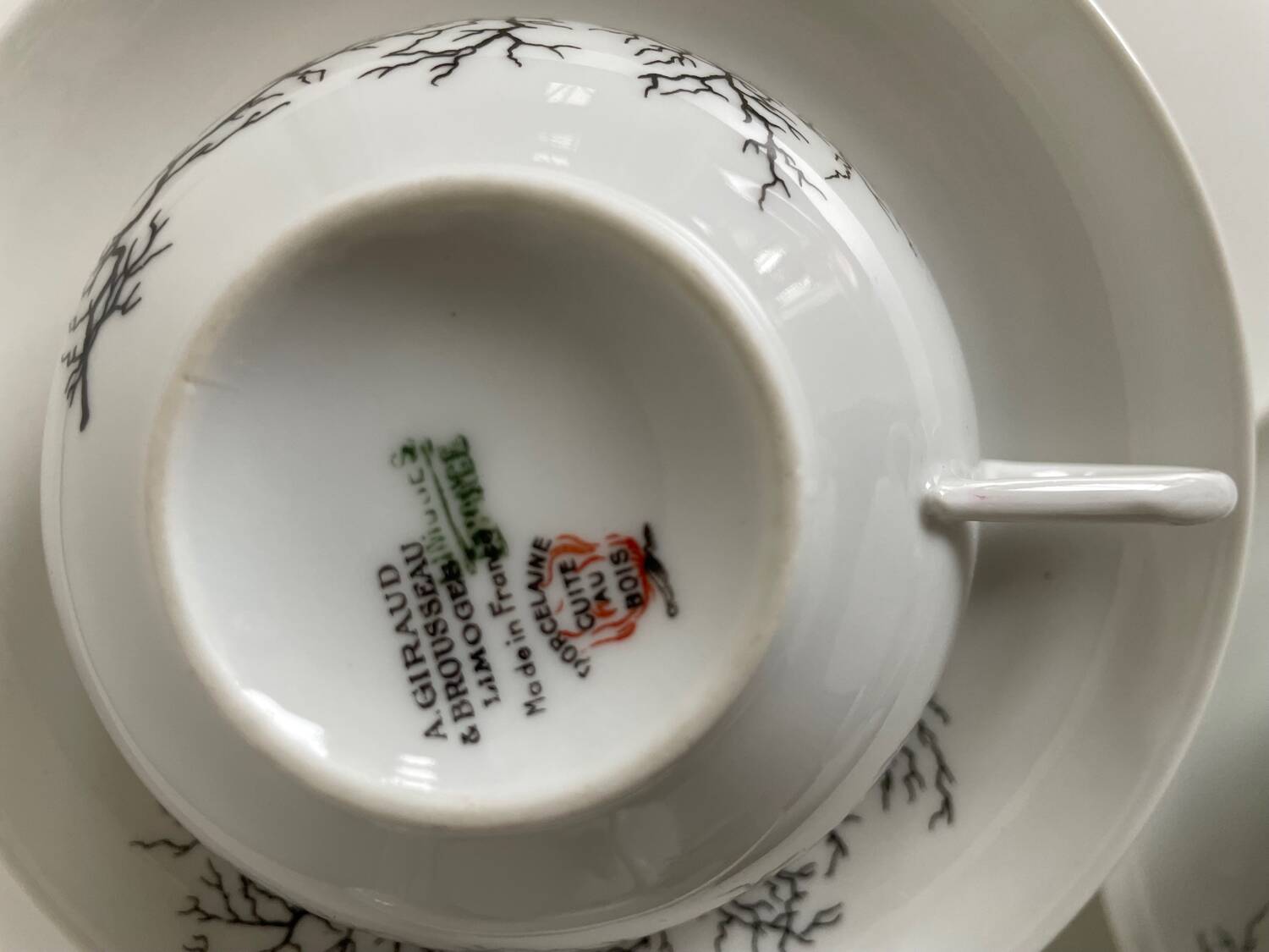 Françoise Adnet “Black Coral” 6-cup and saucer set – Pork