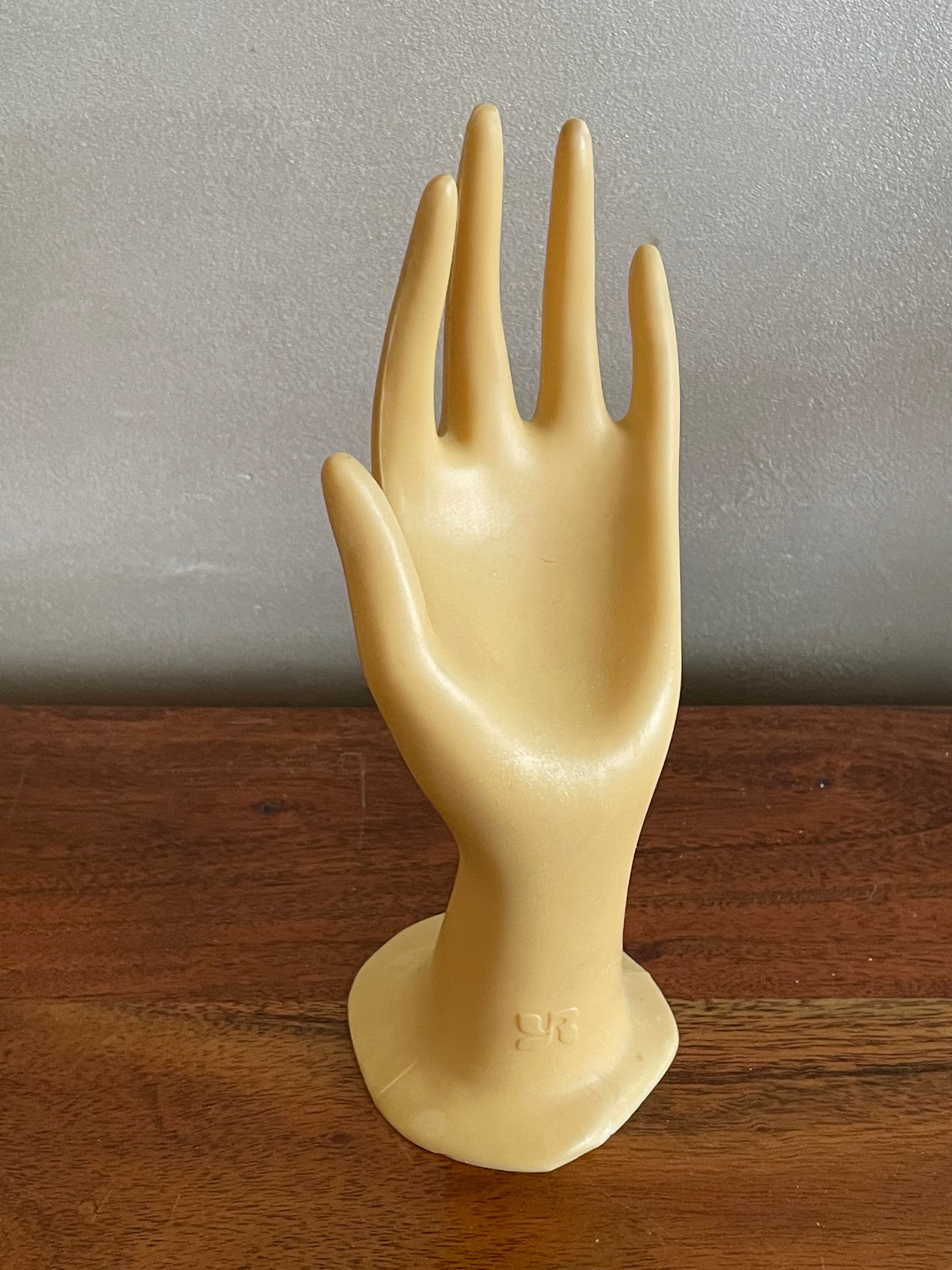 Hand fig tree in resin