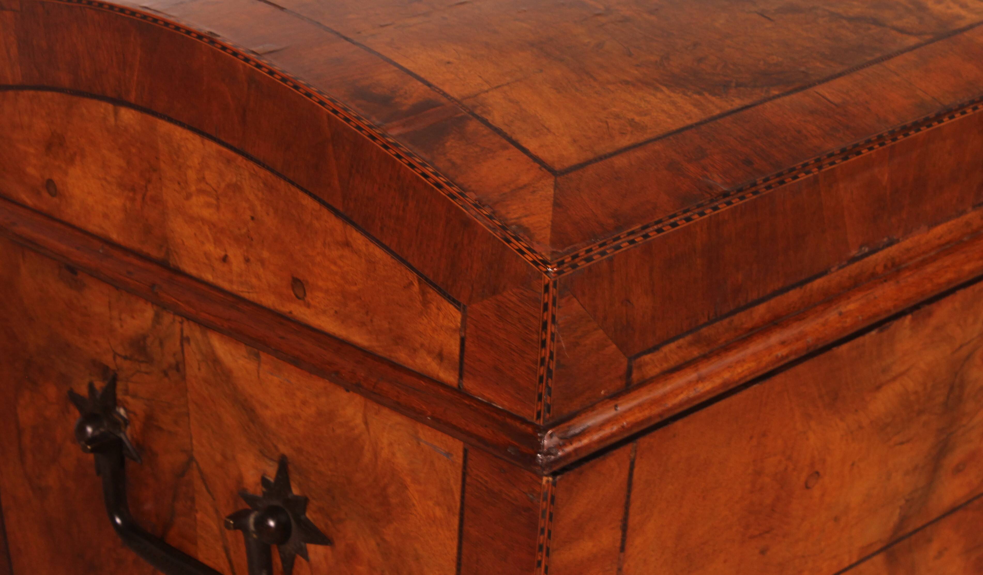 walnut and burl walnut chest - 18th century