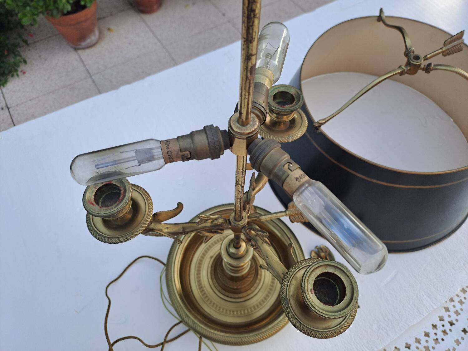 Empire style bouillotte lamp in bronze and sheet metal