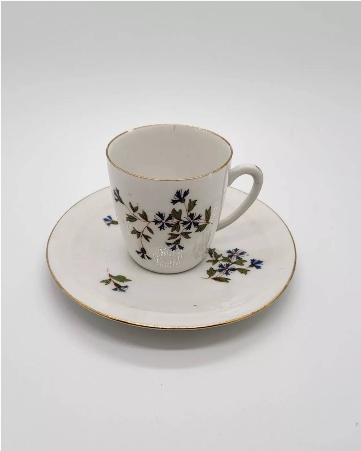 Porcelain Coffee Mug with Cornflower Decor