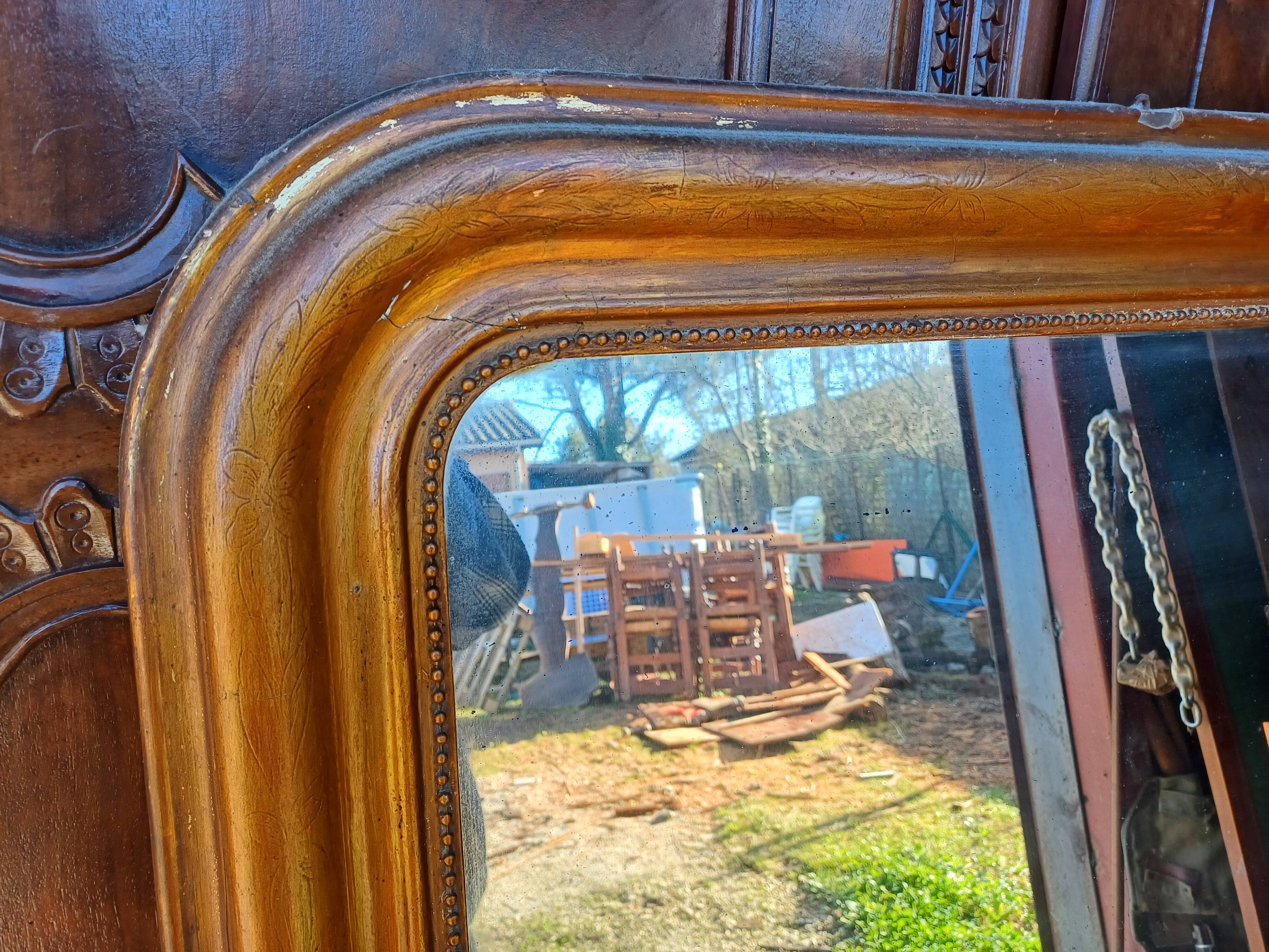 Napoleon III mirror in wood and gilded stucco