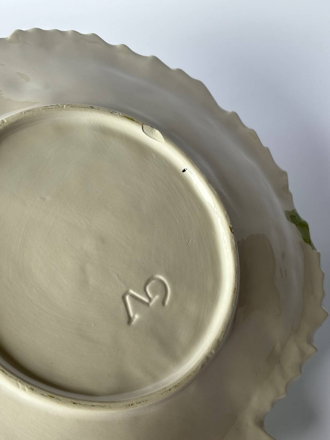 Cabbage leaf slip dish